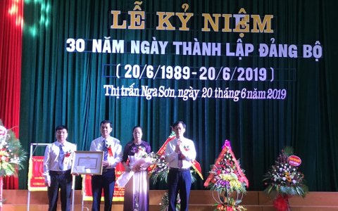  Lễ kỷ niệm 30 năm thành lập Đảng bộ Thị trấn Nga Sơn