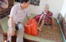 Lãnh đạo huyện Nga Sơn thăm hỏi, tặng quà người cao tuổi