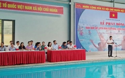 Huyện Nga Sơn- Lễ phát động toàn dân tập luyện môn bơi, phòng chống đuối nước năm 2019